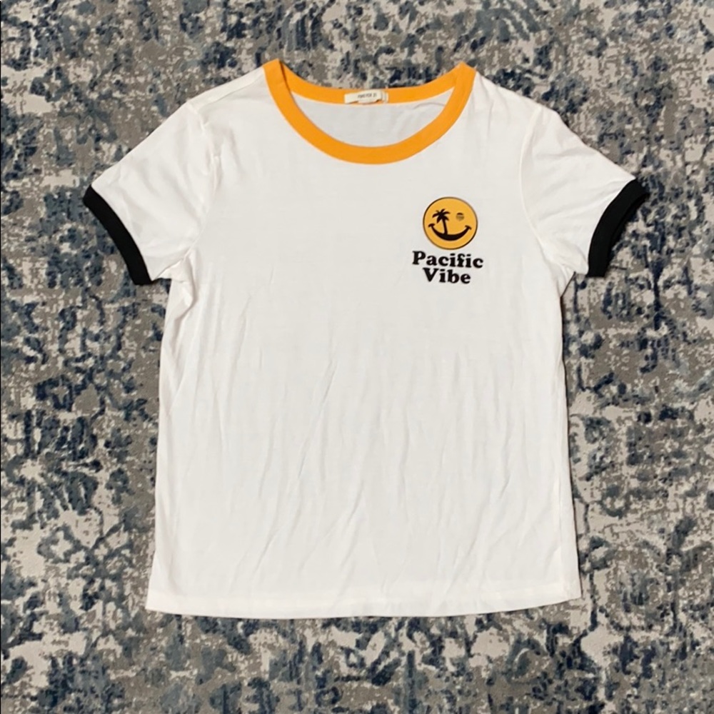 Short sleeve top !